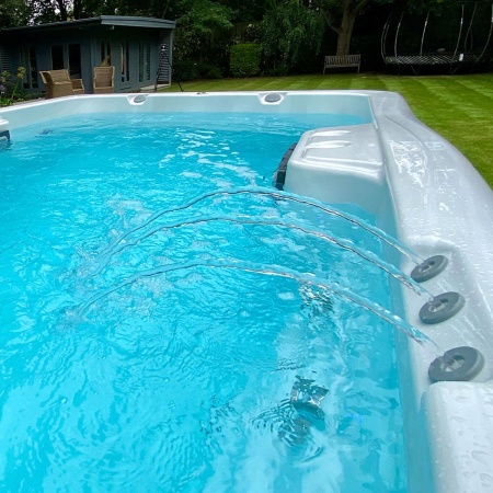 Плавательный спа бассейн Wellis Amazonas W-Flow