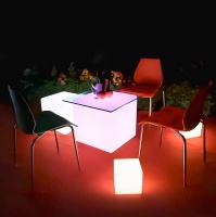 Светильник Куб 10 с питанием от АКБ, RGB